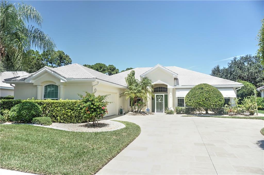 Property Photo:  816 Blue Crane Drive  FL 34285 