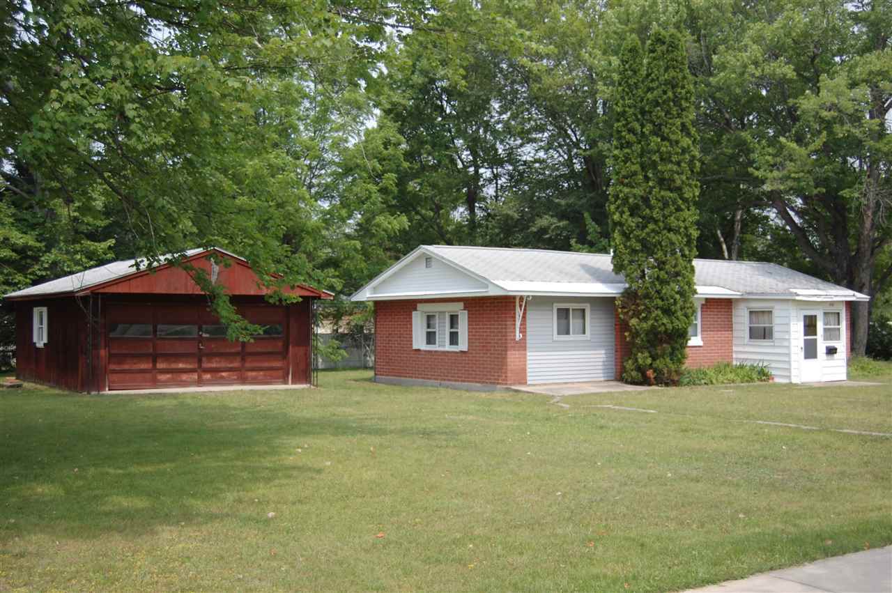Property Photo: 625 E Lincoln MI 49712