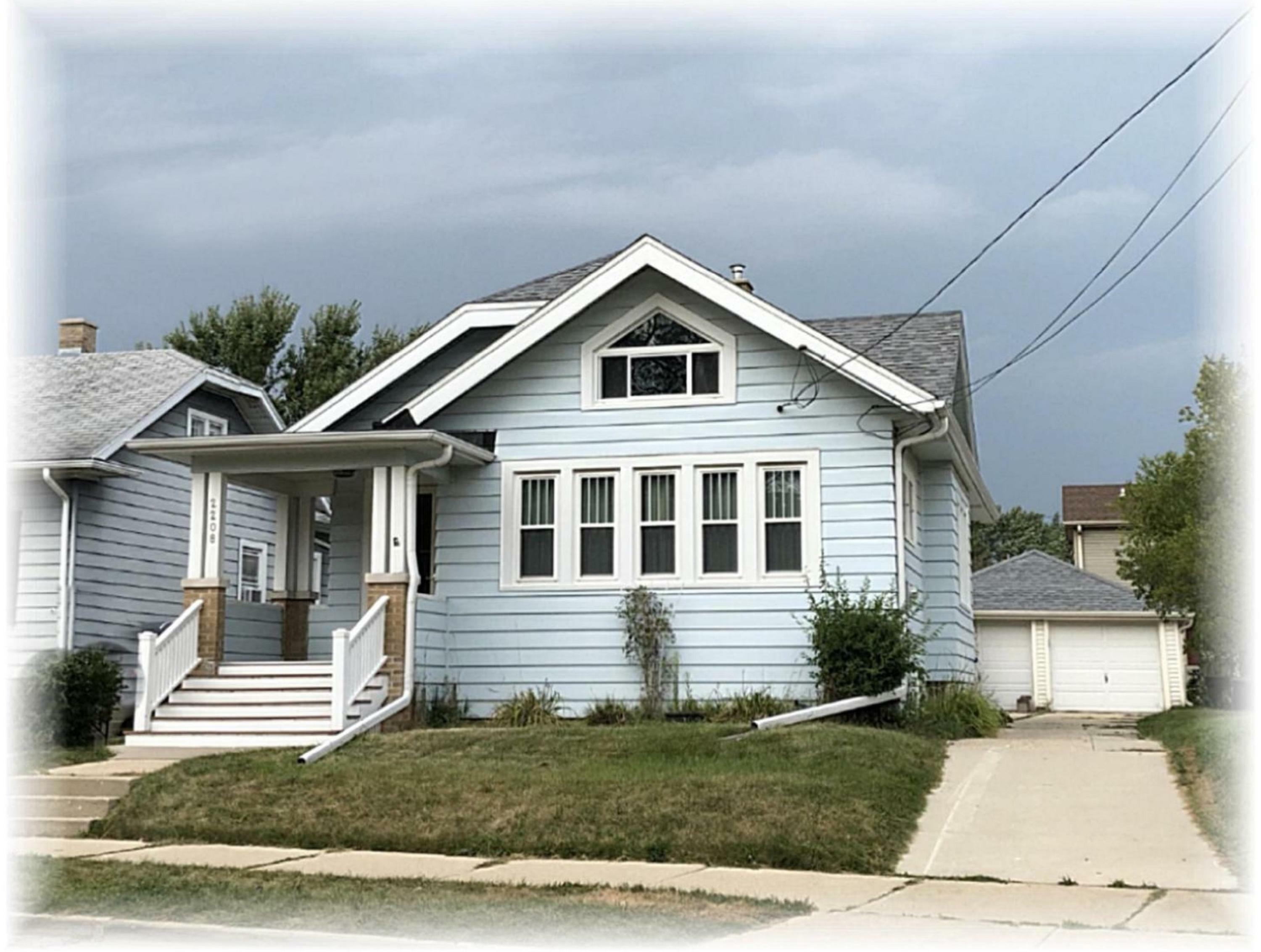 Property Photo: 2208 Rupert Blvd WI 53405
