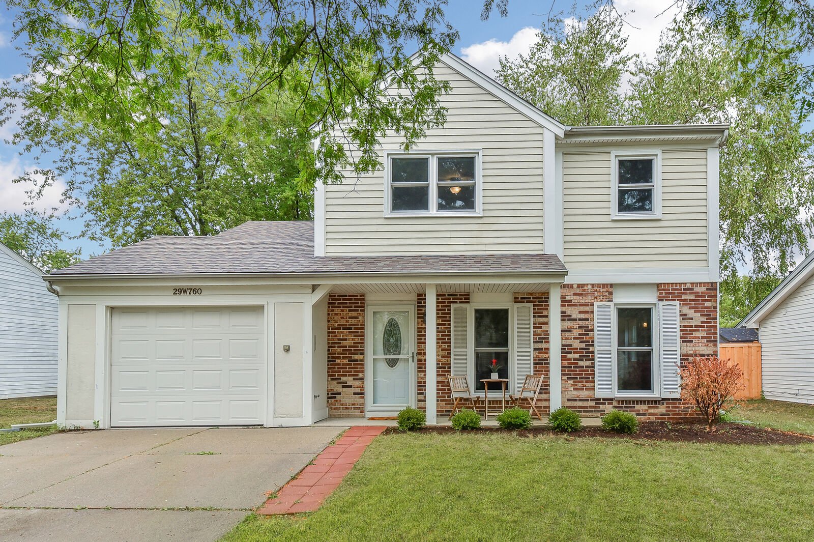 Property Photo: 29W760 Hurlingham Drive IL 60555