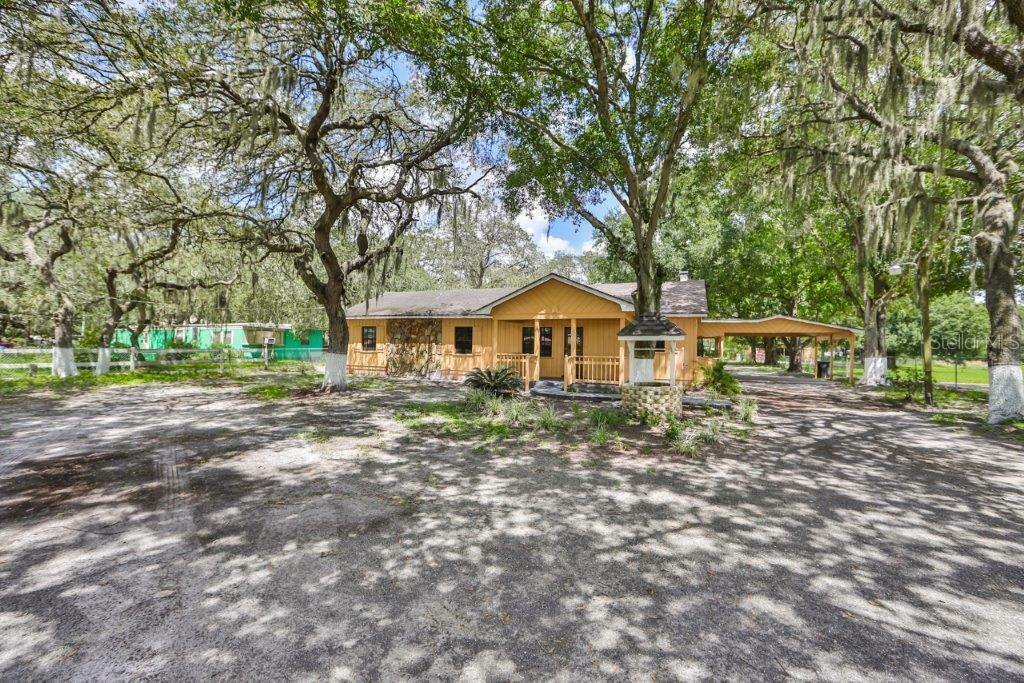 Property Photo: 11504 Balm Riverview Road FL 33569