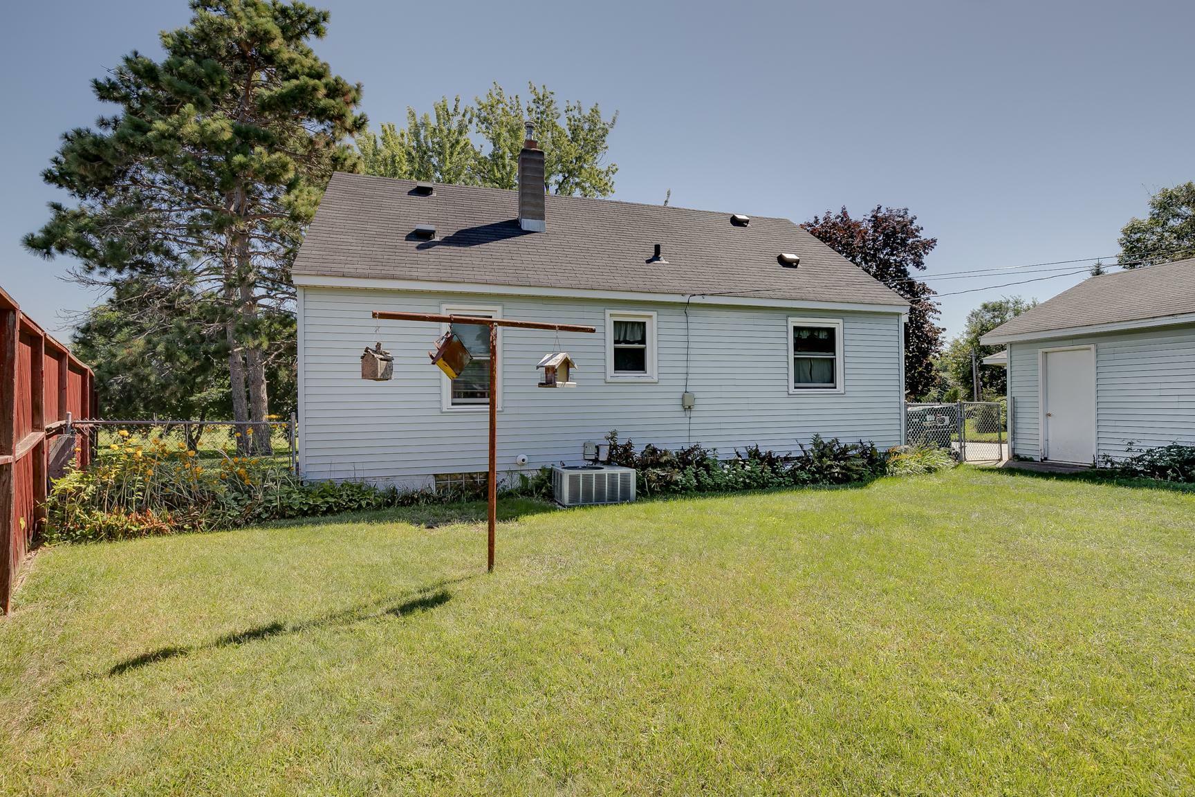 Property Photo:  263 91st Avenue NE  MN 55434 