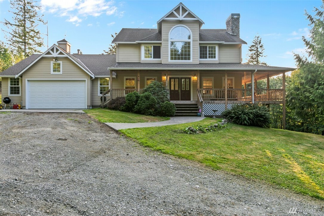 Property Photo:  13610 215th Place NE  WA 98223 