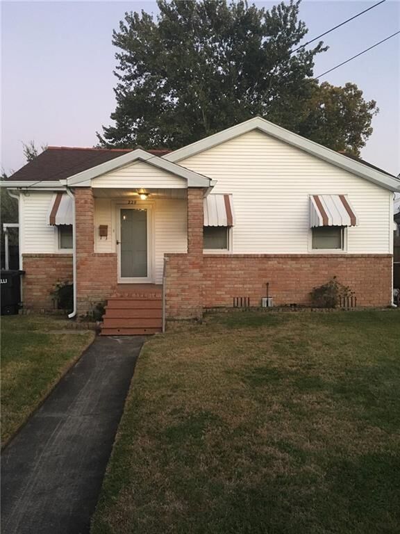 Property Photo: 229 Anthony Avenue LA 70123