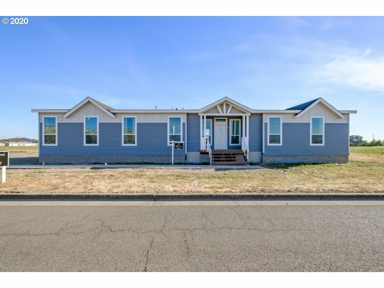Property Photo: 90563 Wind And Sea Loop OR 97146