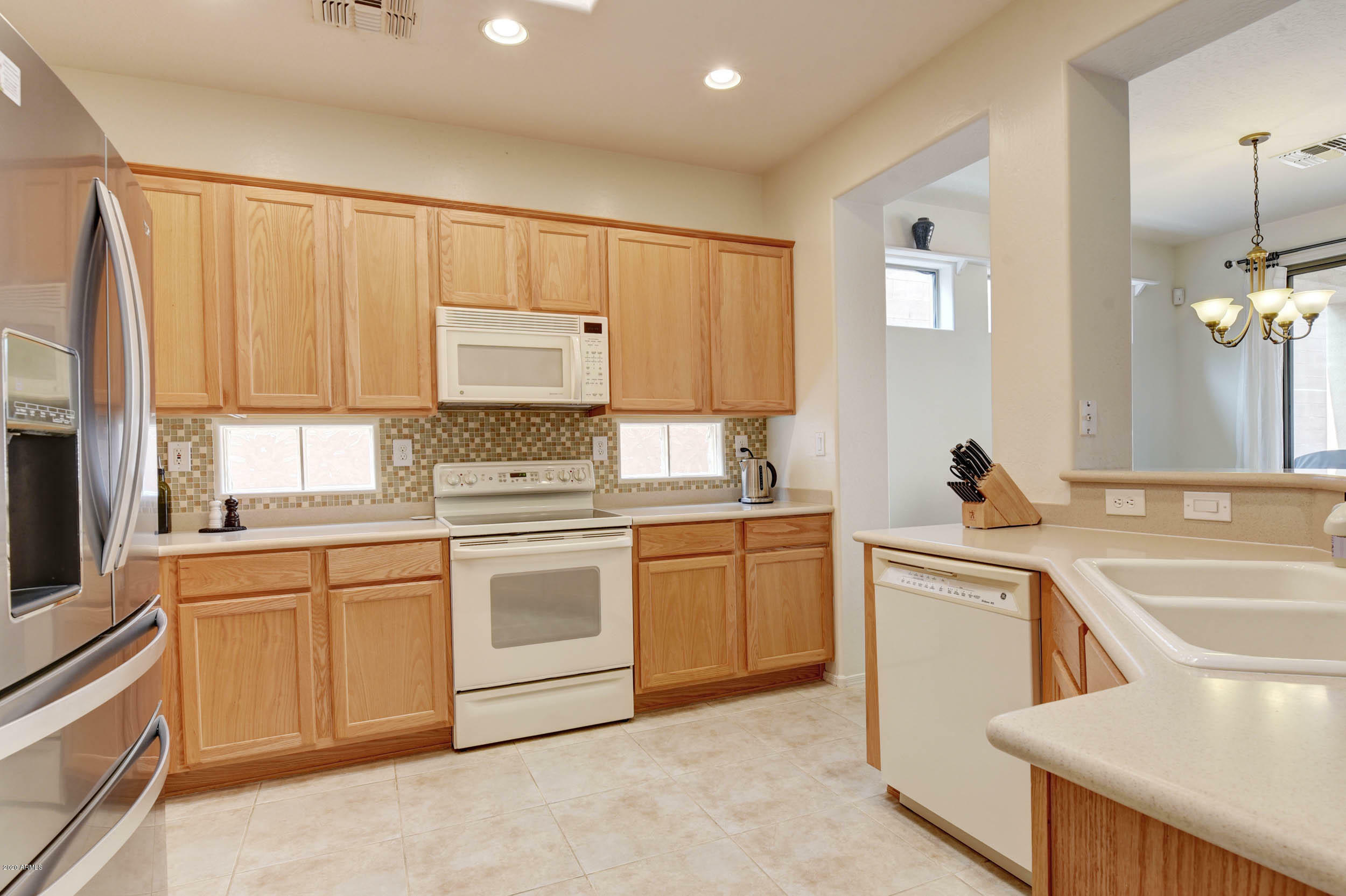 Property Photo:  41725 N Laurel Valley Way  AZ 85086 