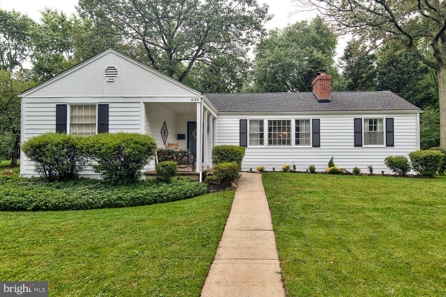 Property Photo: 634 University Place PA 19081