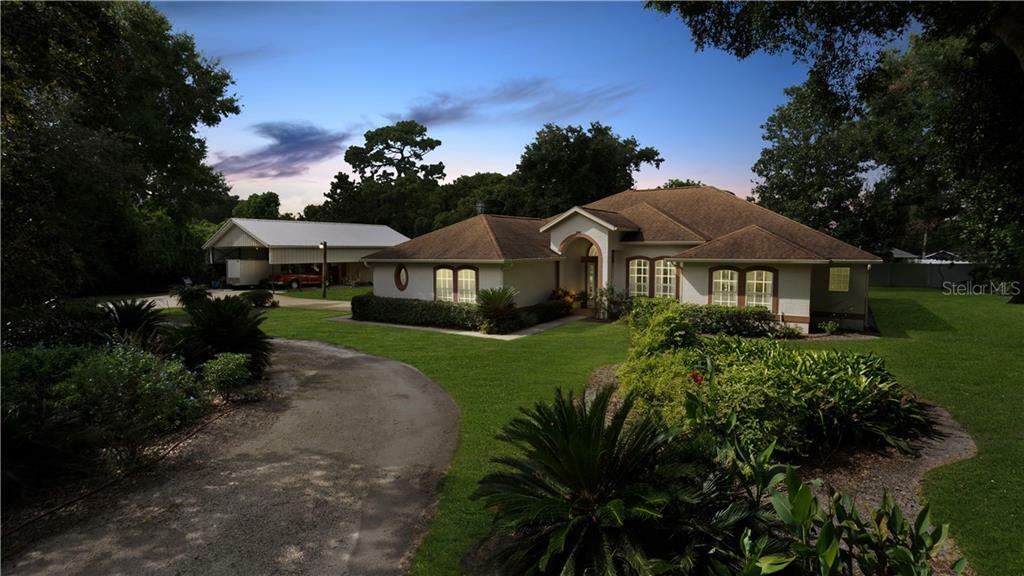 Property Photo: 46 Monroe Avenue FL 32713