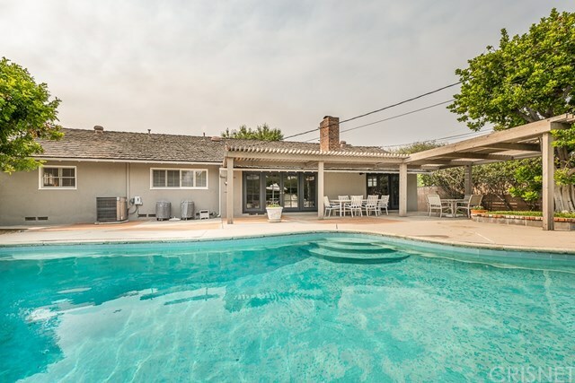 Property Photo:  18359 Kingsbury Street  CA 91326 