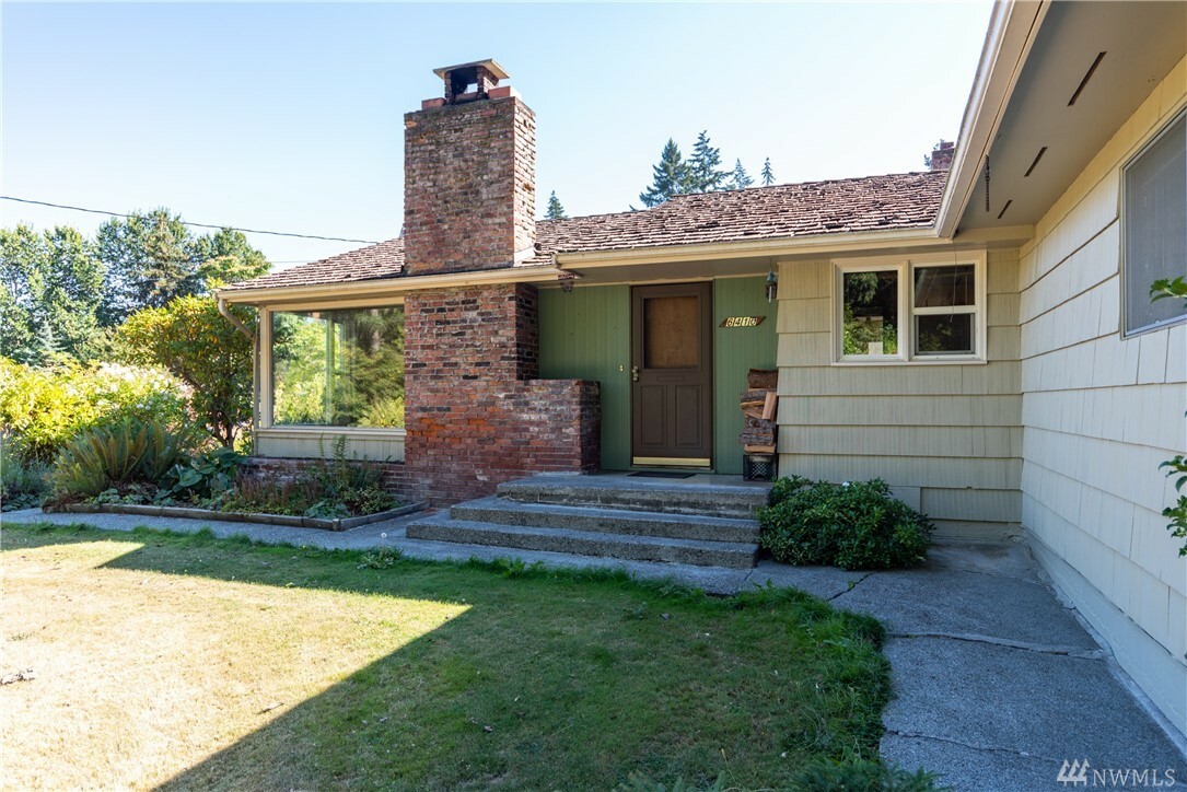 Property Photo:  6410 Spradley Rd  WA 98221 