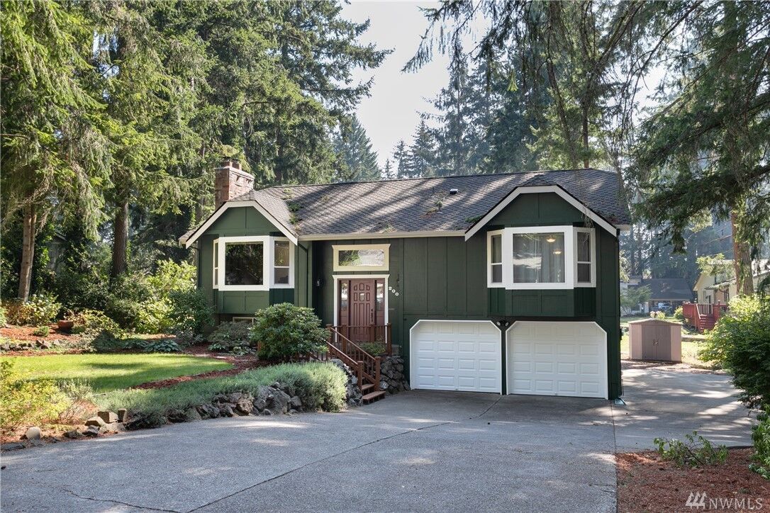 Property Photo:  2008 46th St NW  WA 98335 