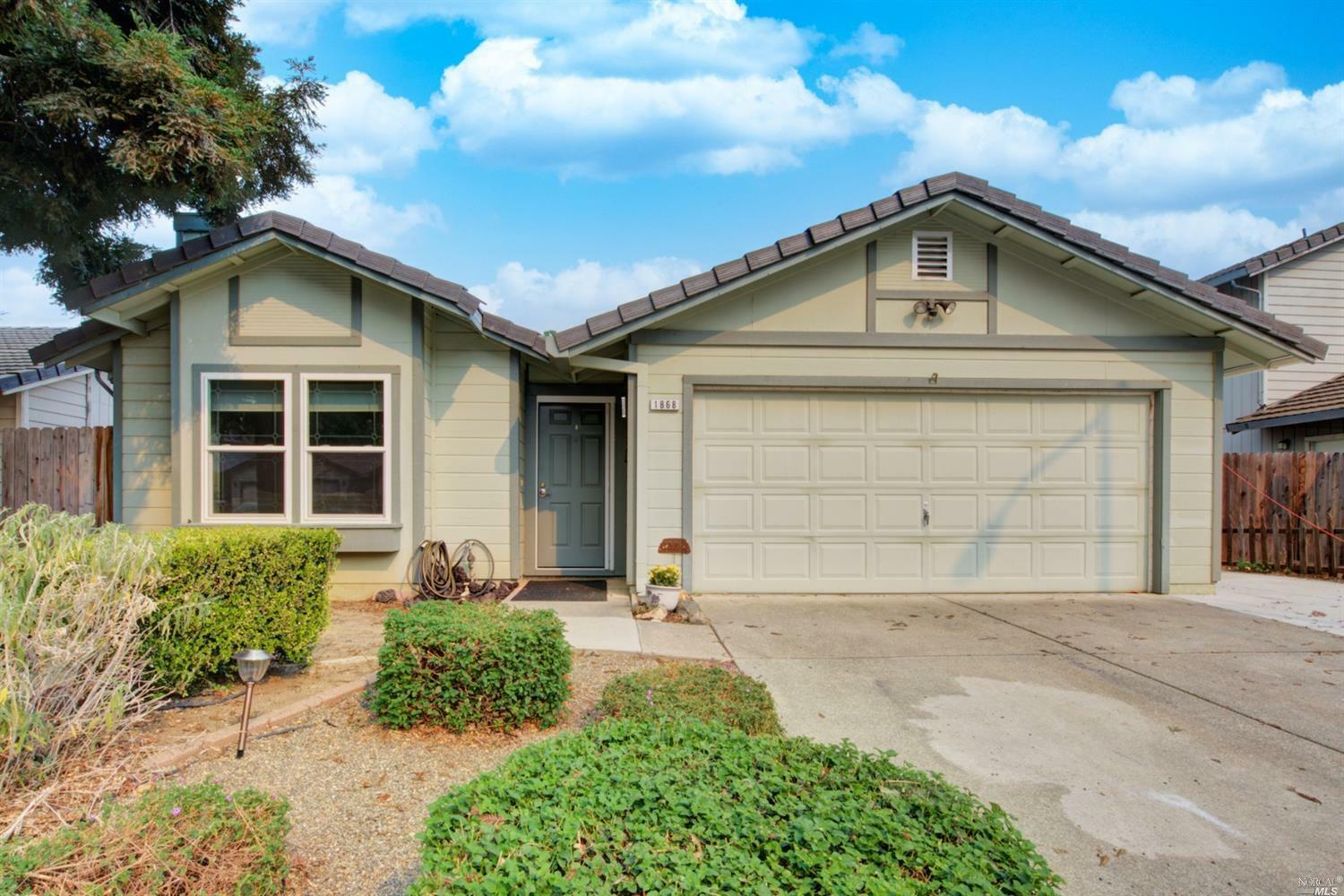 Property Photo:  1868 Quail Meadows Circle  CA 95687 