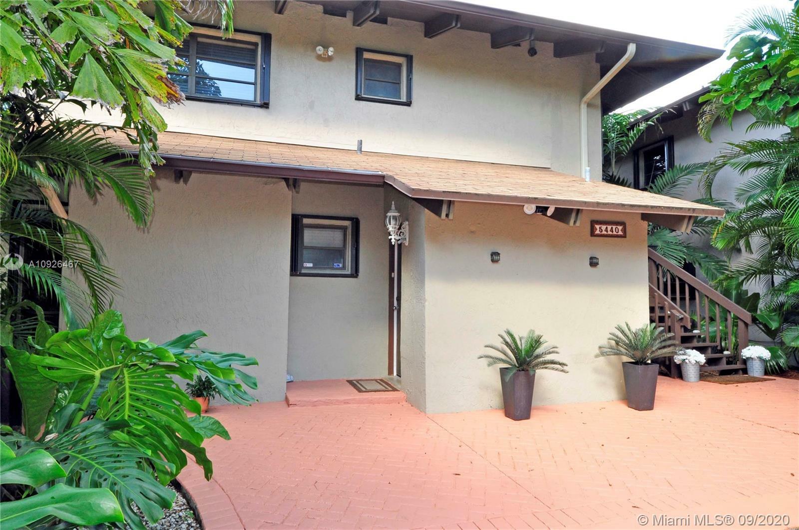Property Photo: 5440 SW 65th Ave Rd FL 33155