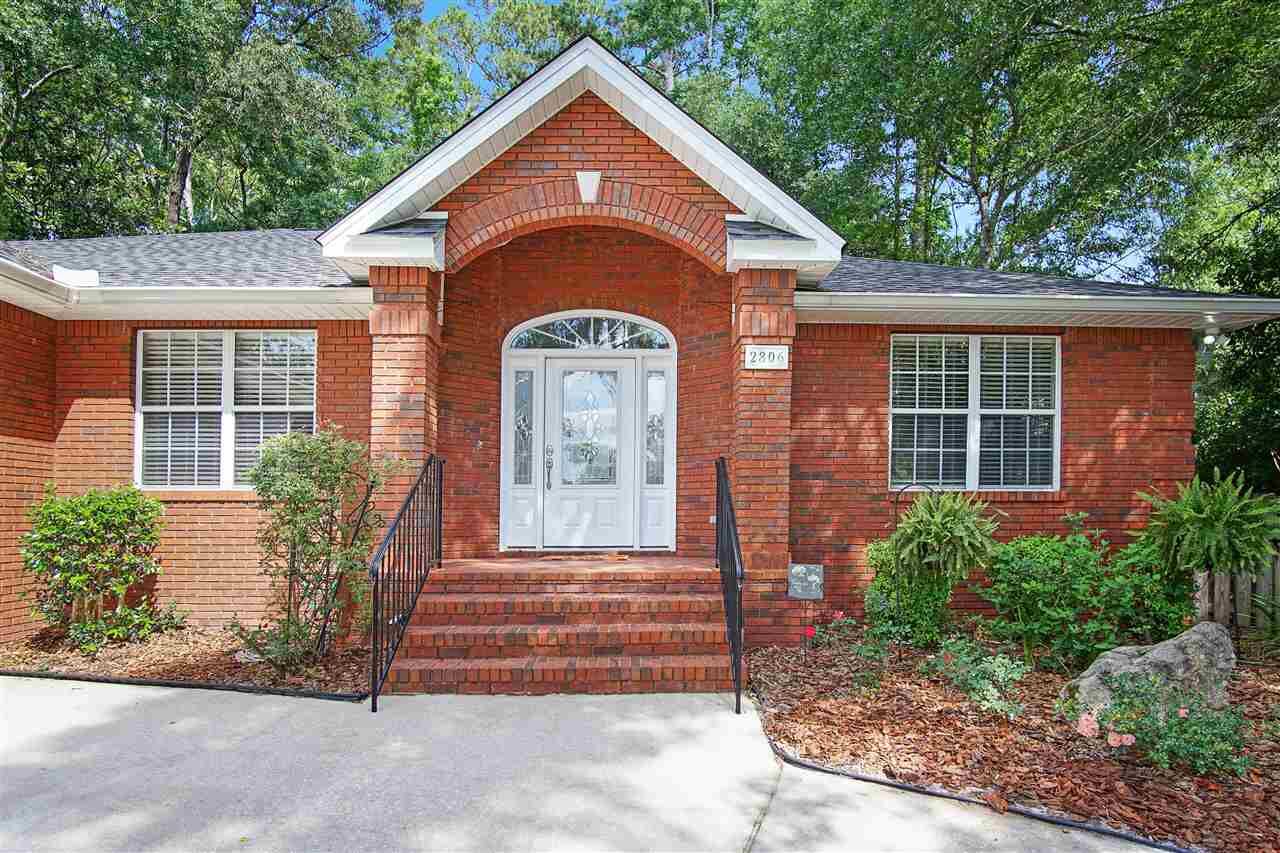 Property Photo:  2806 Paradise Place  FL 32309 