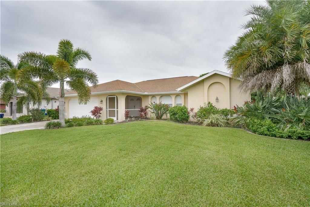 1402 SE 1st Terrace  Cape Coral FL 33990 photo