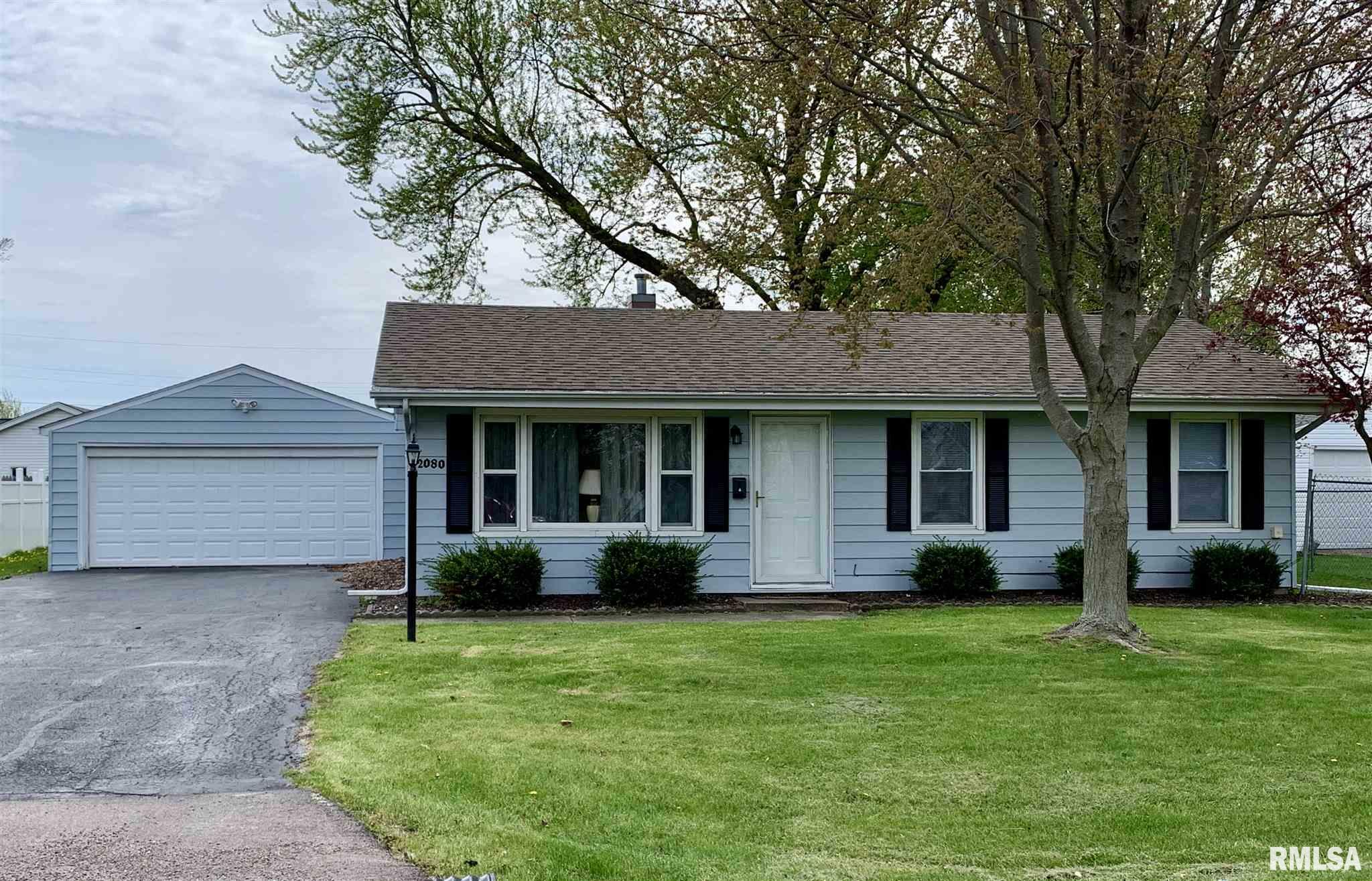 Property Photo:  2080 McMasters  IL 61401 