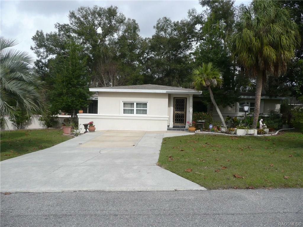 Property Photo:  2920 W Laurel Street  FL 34461 