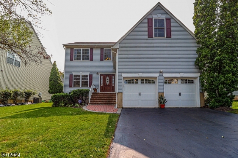 Property Photo: 32 Wexford Way NJ 08807