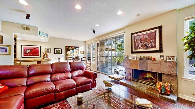 Property Photo: 6101 Avenida De Castillo CA 90803