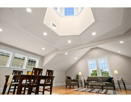 Property Photo: 505 E Broadway Ph MA 02127