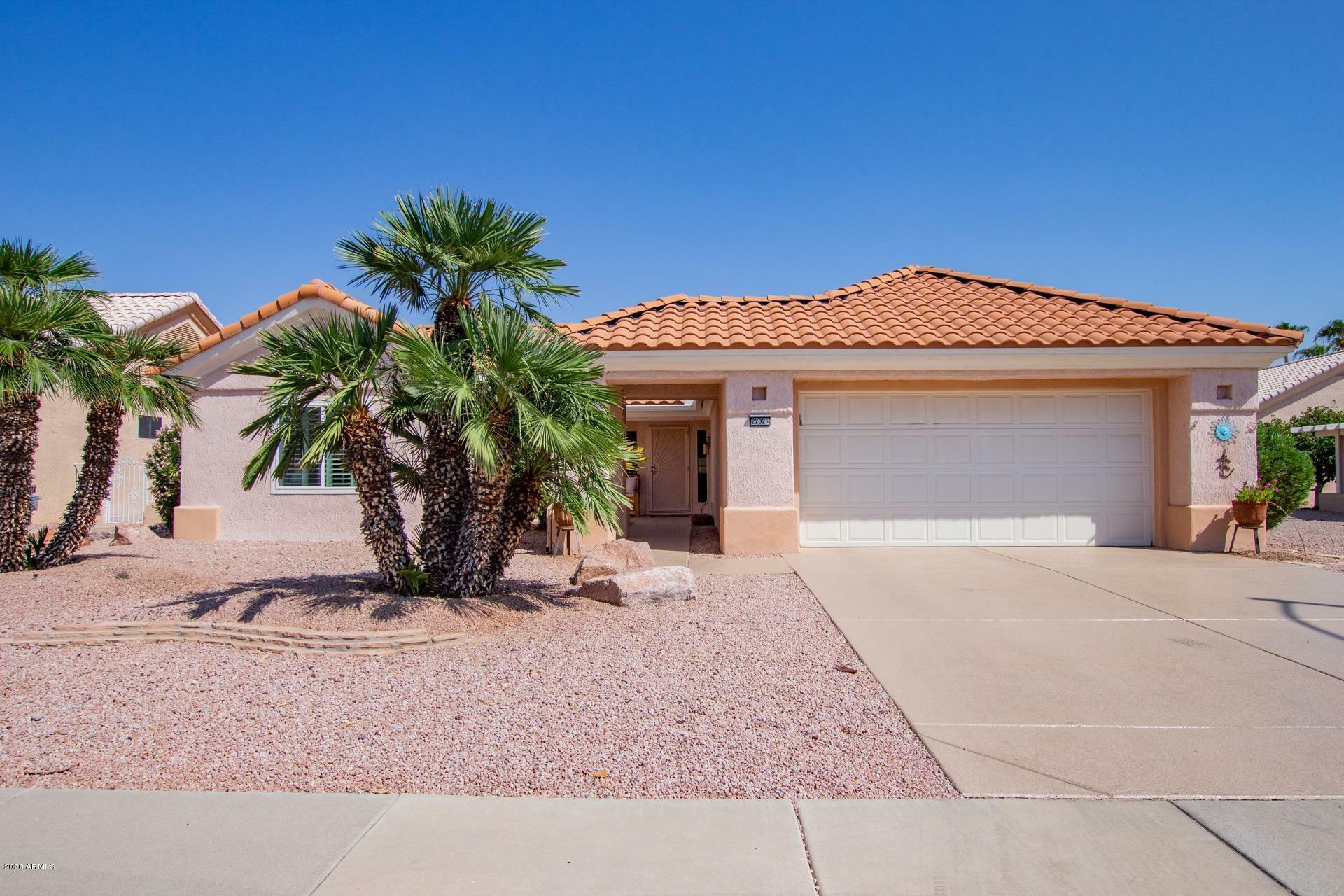 Property Photo:  22025 N Desperado Drive  AZ 85375 