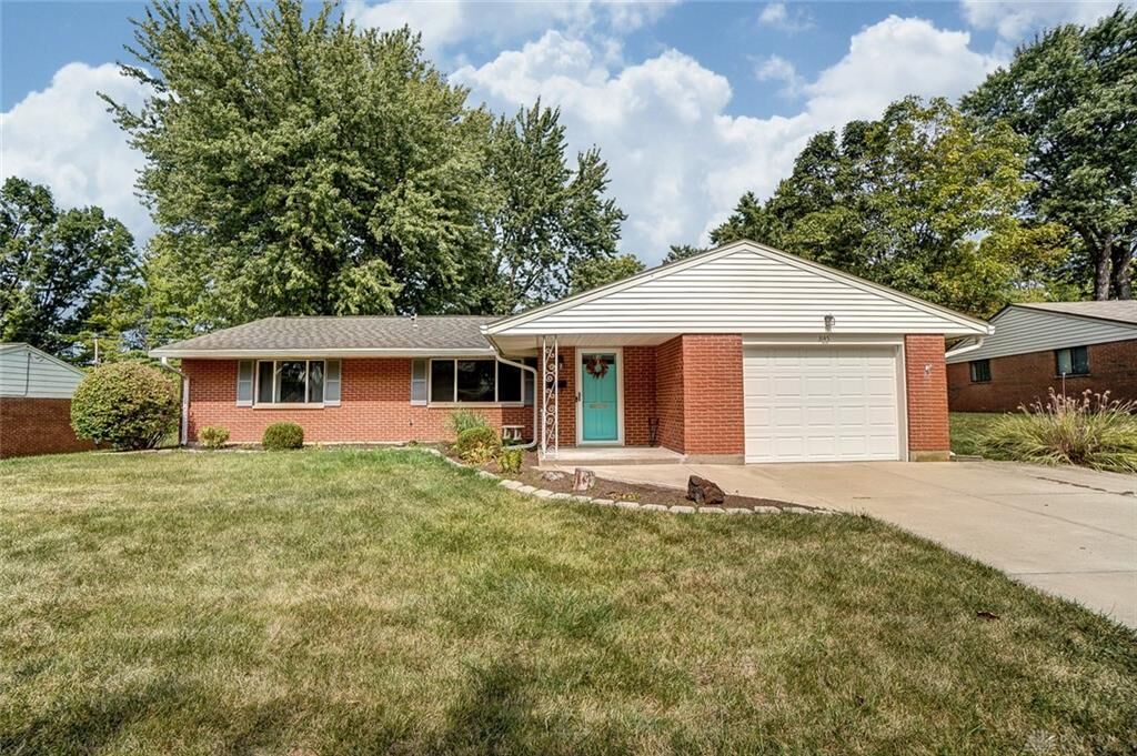 Property Photo: 3145 Leonora Drive OH 45420