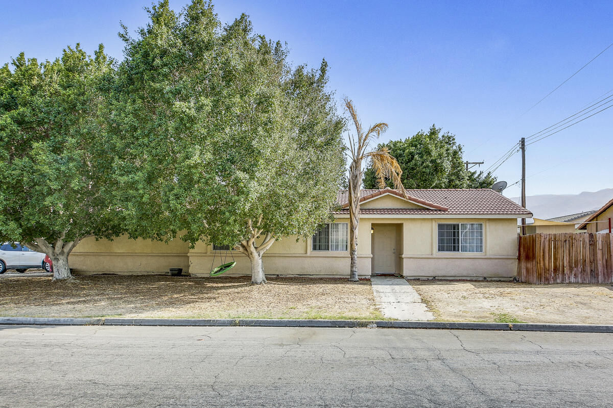 Property Photo:  51765 Avenida Ramirez  CA 92253 