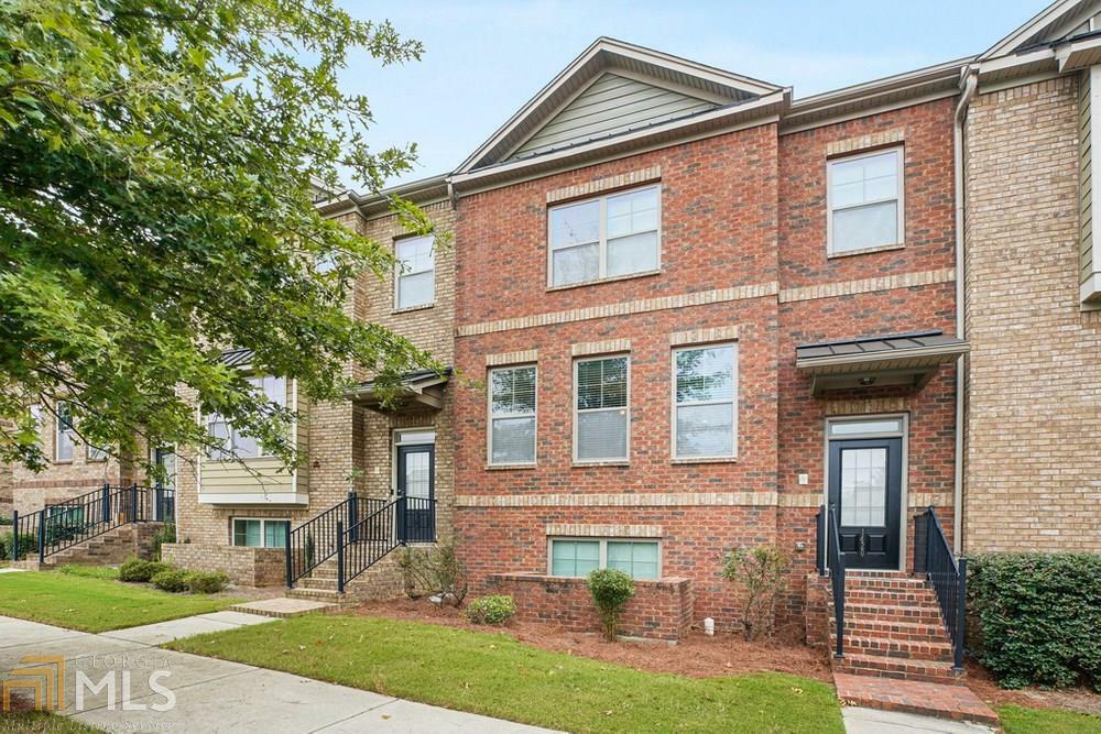 Property Photo: 1420 Jardin Ct GA 30022