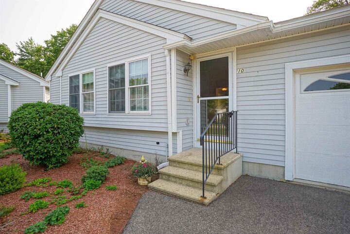 Property Photo: 10 Rainbow Drive NH 03053