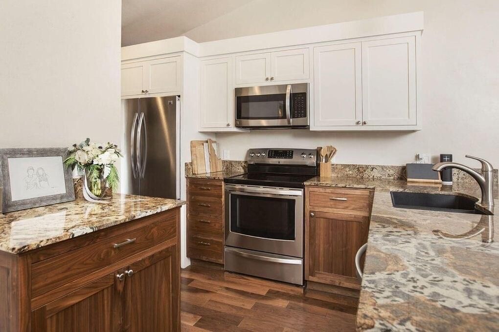 Property Photo:  1904 Warm Springs Rd 5  ID 83340 