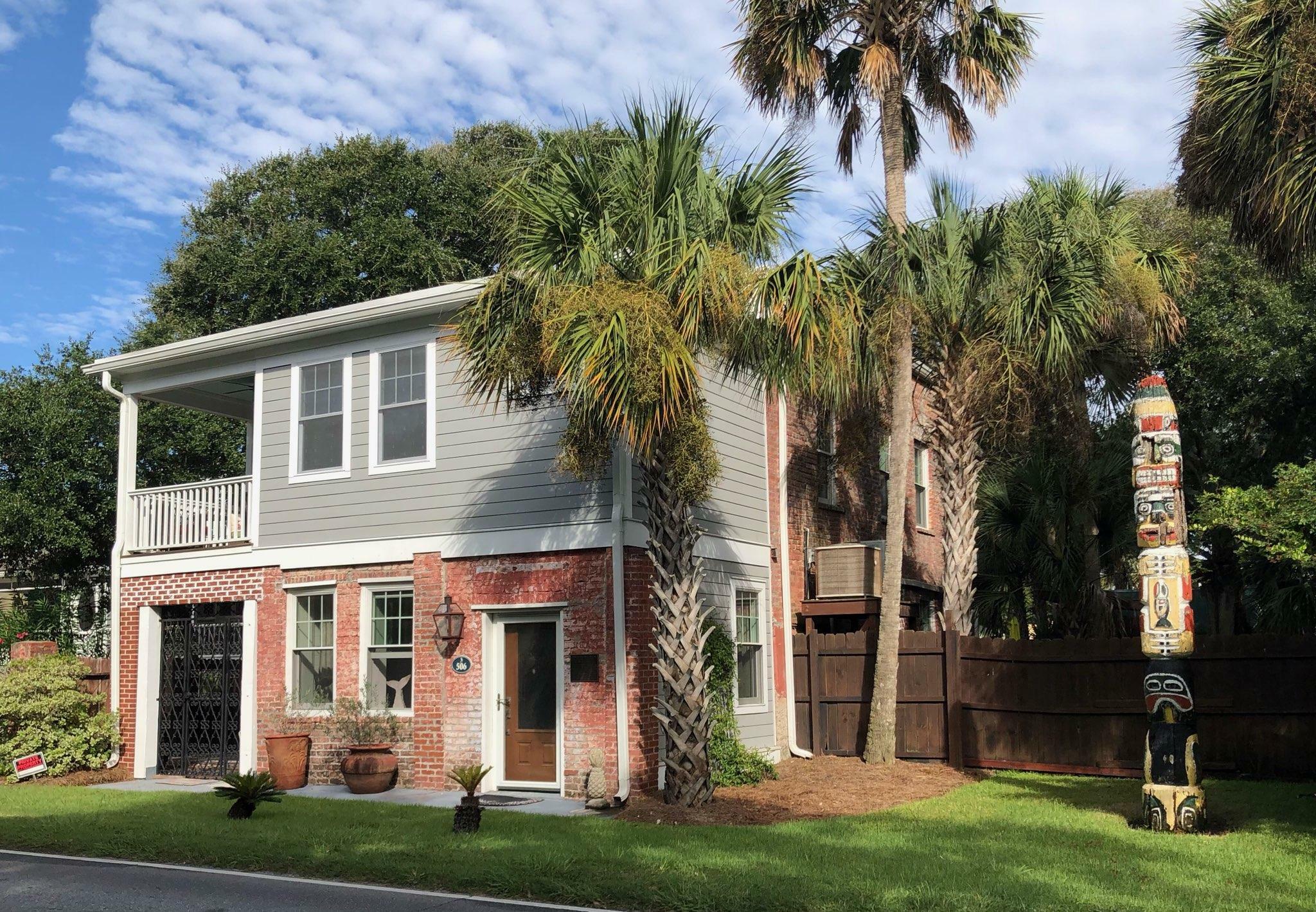 Property Photo: 506 E Ashley Avenue SC 29439