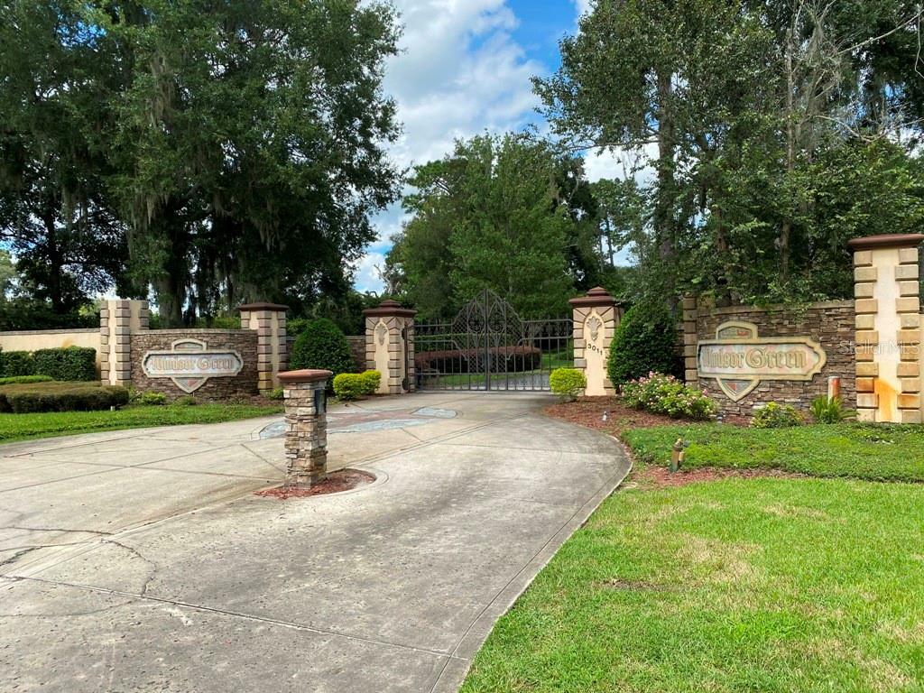 Property Photo:  Farnham Way  FL 32159 