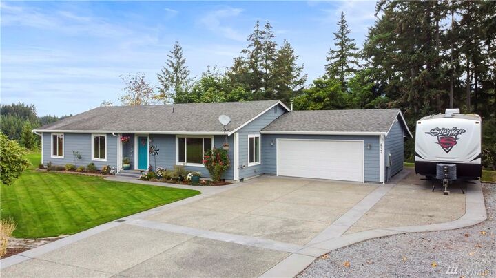 Property Photo: 275 Ridge Road W WA 98328