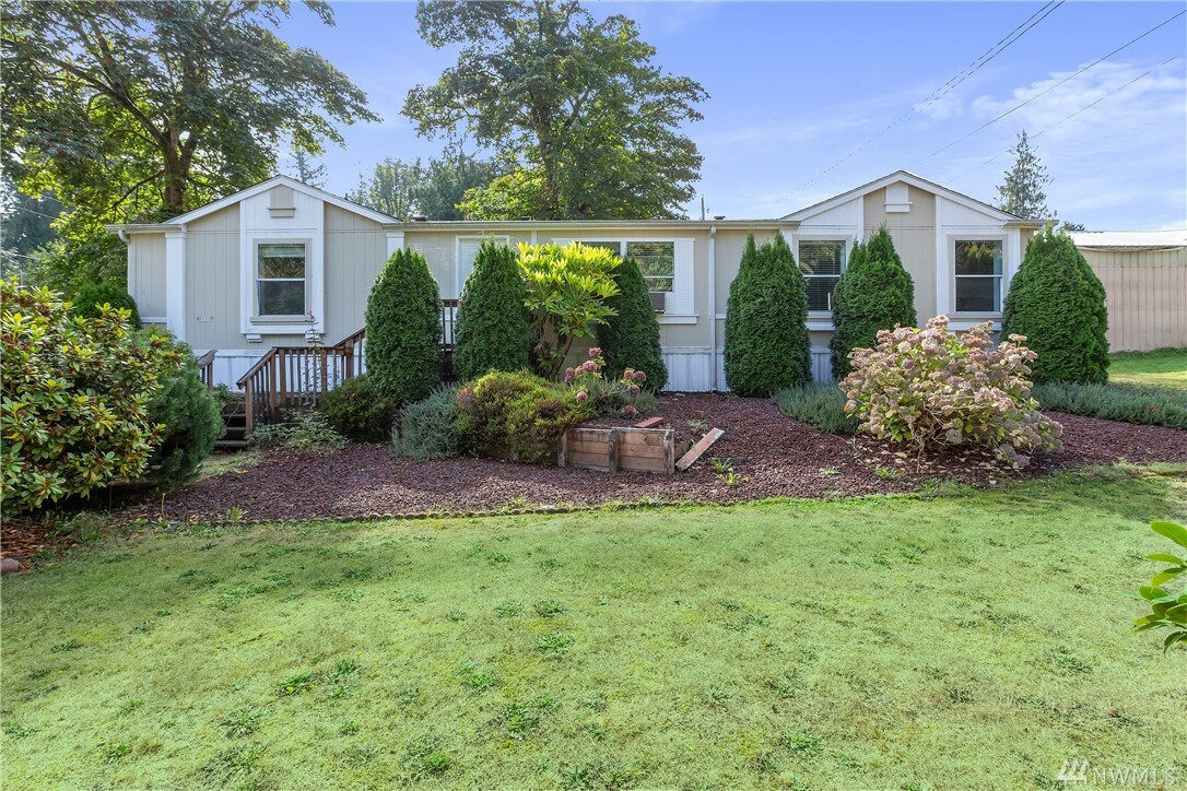 Property Photo: 6116 Kitsap Wy 43 WA 98312
