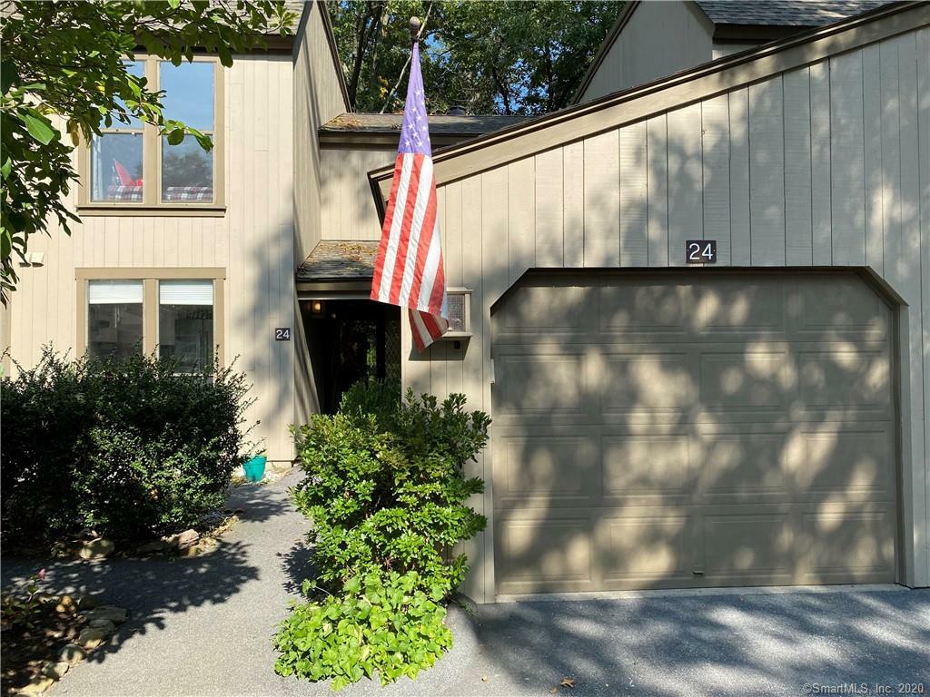 Property Photo: 24 Cottonwood Drive 24 CT 06001