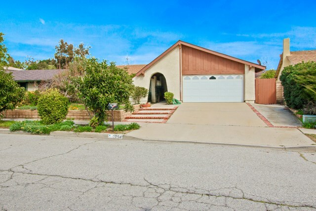 Property Photo:  2754 Broadmoor Avenue  CA 93065 