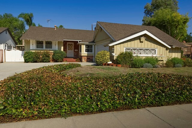 Property Photo:  5834 Cahill Avenue  CA 91356 