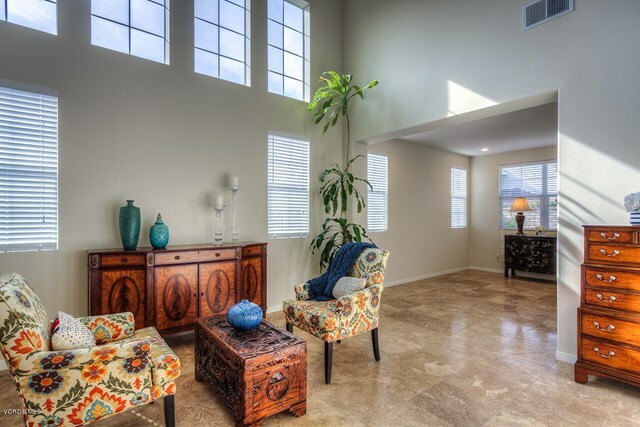 Property Photo:  209 Via Felicia  CA 91320 