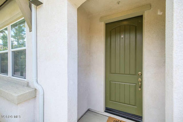 Property Photo:  1555 Silver Shadow Drive  CA 91320 