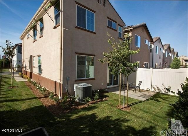 Property Photo:  7602 N Patriot Way  CA 91405 