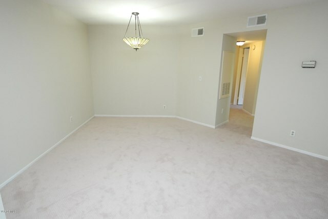 Property Photo:  675 Oak Run Trail 110  CA 91377 