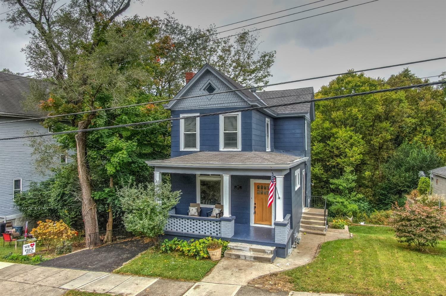 Property Photo: 707 Mt Hope Ave OH 45204