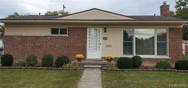 Property Photo: 5465 W Brookside Drive MI 48125
