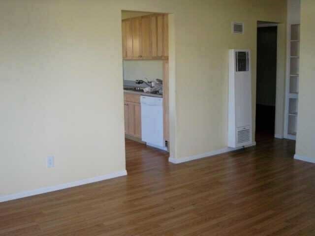 Property Photo:  947 Nardo Rd  CA 92024 