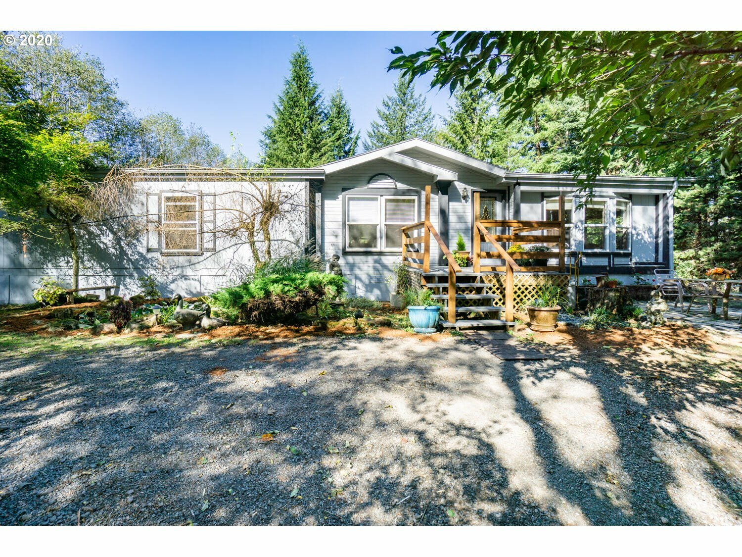 Property Photo:  641 Matthews Rd  WA 98671 