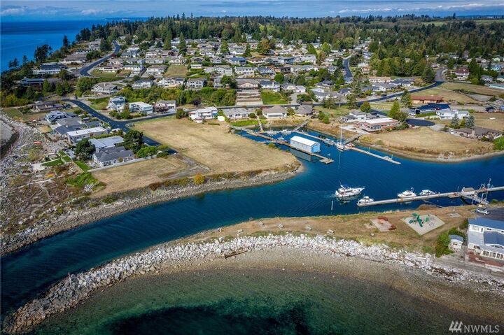 Property Photo: 5640 Nakat Wy WA 98230