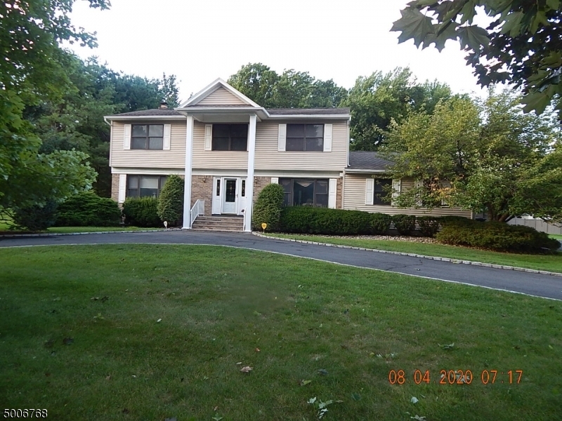 Property Photo: 7 Michael Ln NJ 07076