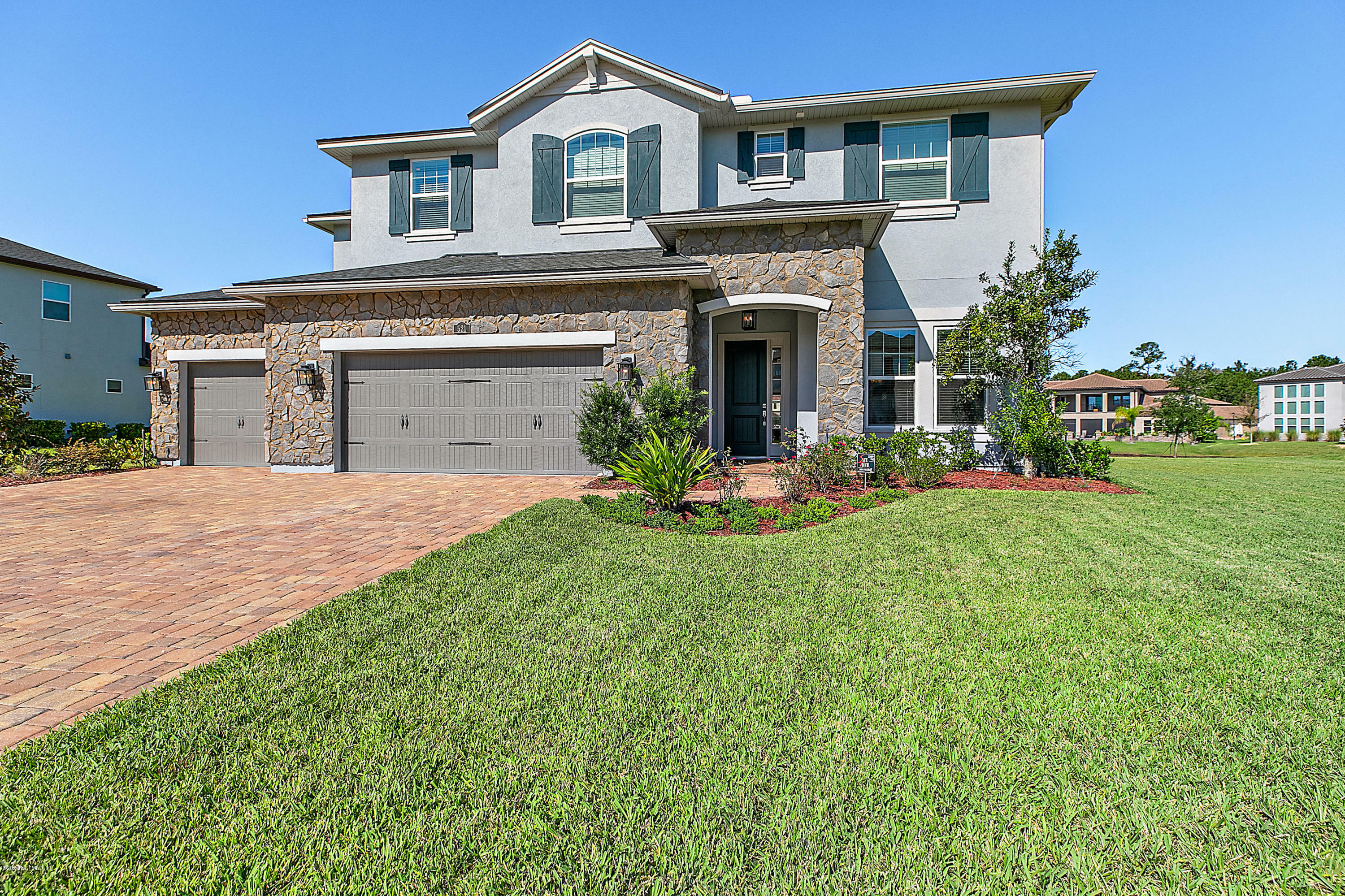 Property Photo: 521 Amalurra Trail FL 32259