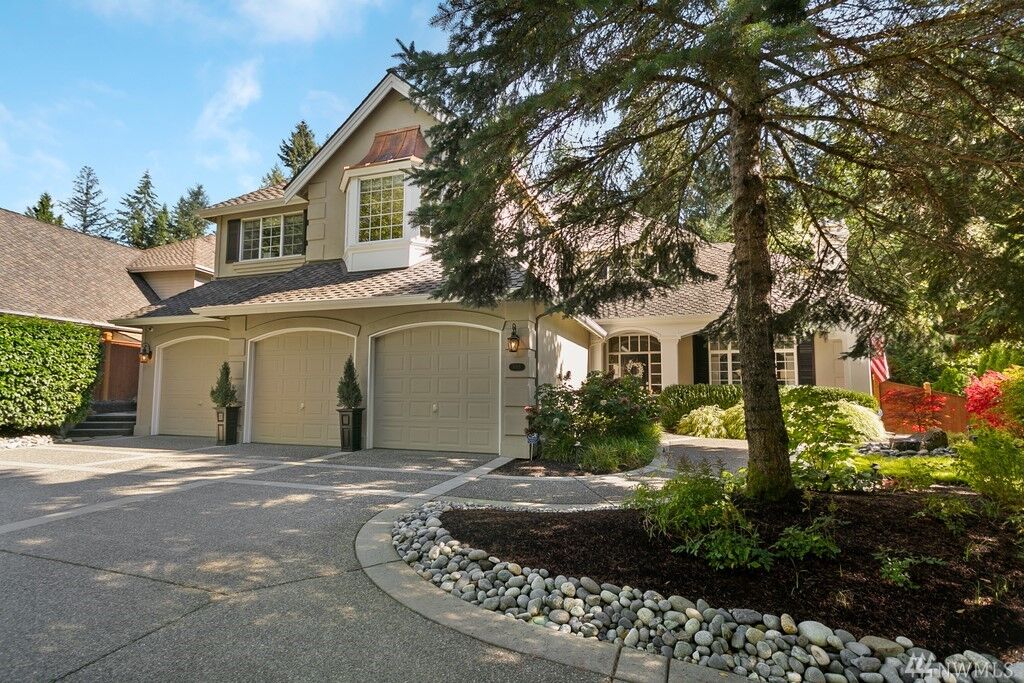 Property Photo:  5015 176th St SE  WA 98012 