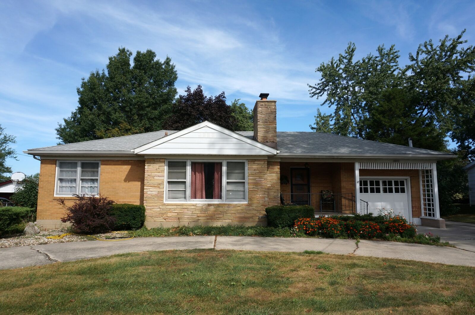 Property Photo: 10822 Carpenter Street IL 60448